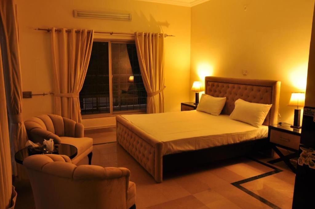 Reina Boutique Hotel - G6 Islamabad Exterior photo